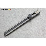 Нож строительный сегментный TAJIMA LC302B 9 мм винтовой фиксатор