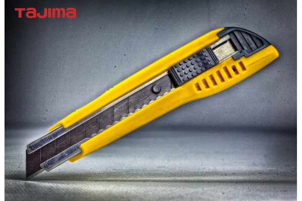 Нож строительный сегментный TAJIMA LC500B 18 мм автоматический фиксатор