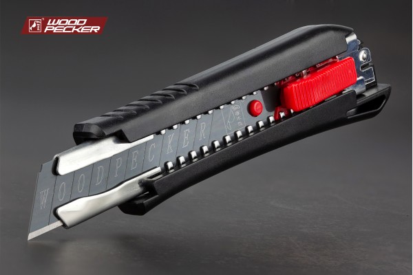 Нож строительный 18 мм Woodpecker FD-7810 автофиксатор