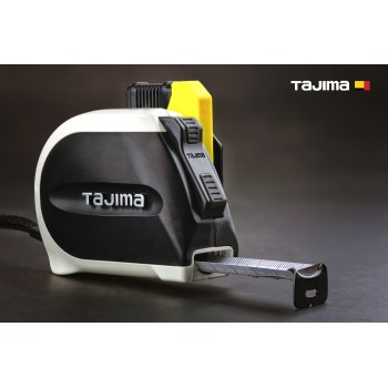 Рулетка строительная TAJIMA SIGMA SFSS2555 5,5 м усиленная лента, с автостопом и держателем на ремень.