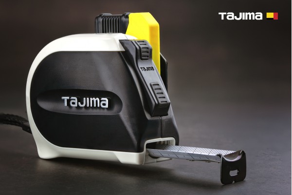 Рулетка будівельна TAJIMA SIGMA SFSS2555 5,5 м посилена стрічка, з автостопом та тримачем на ремінь