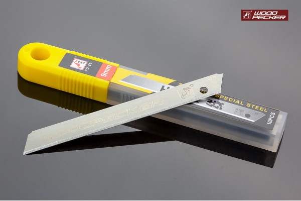 Лезвия для ножа 9 мм Woodpecker FD-25 без сегментов серые