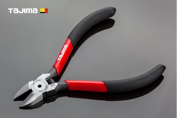 Мини кусачки бокорезы 110 мм TAJIMA Premium CrV изогнутые губки Мини кусачки бокорезы 110 мм TAJIMA Premium CrV изогнутые губки