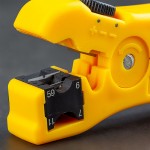 Инструмент для снятия изоляции WALLCUT с кабелей 3,2-9 мм многофункциональный