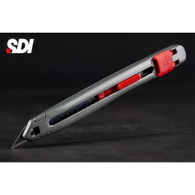 Ніж канцелярський 9 мм  оцинкований SDI 3006C