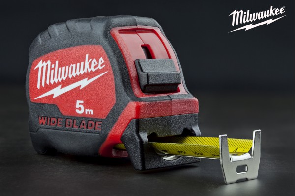 Рулетка Milwaukee Premium Wide Blade 5 м 33 мм с широким полотном
